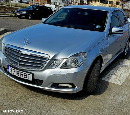 Mercedes-Benz E 220 CDI BlueEfficiency - 1