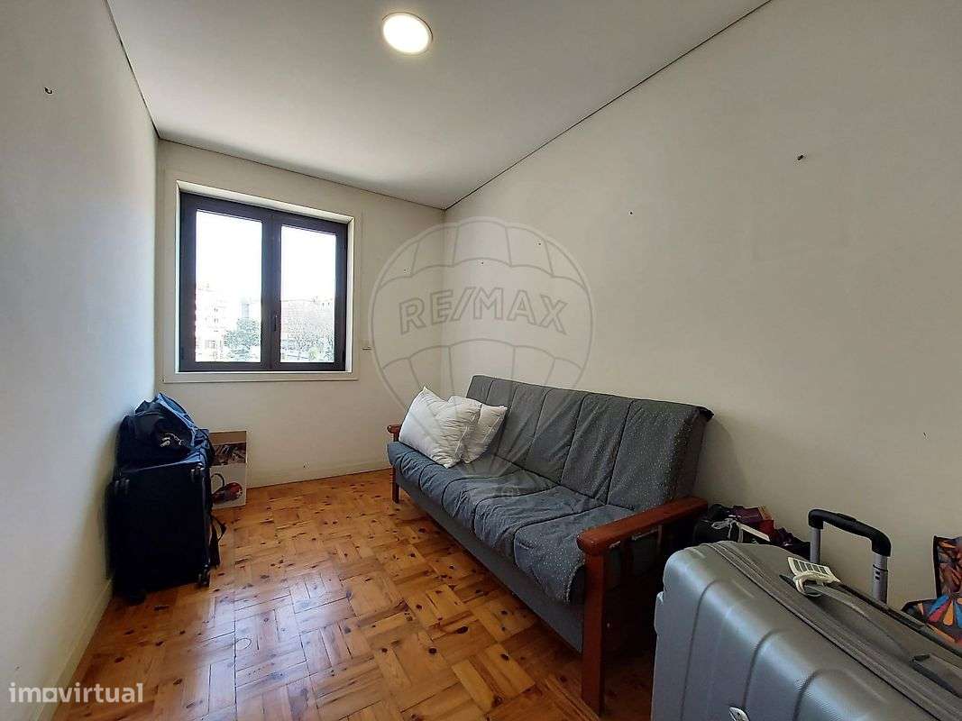 APARTAMENTO T3 RENOVADO NA AVENIDA DA LIBERDADE, BRAGA-12