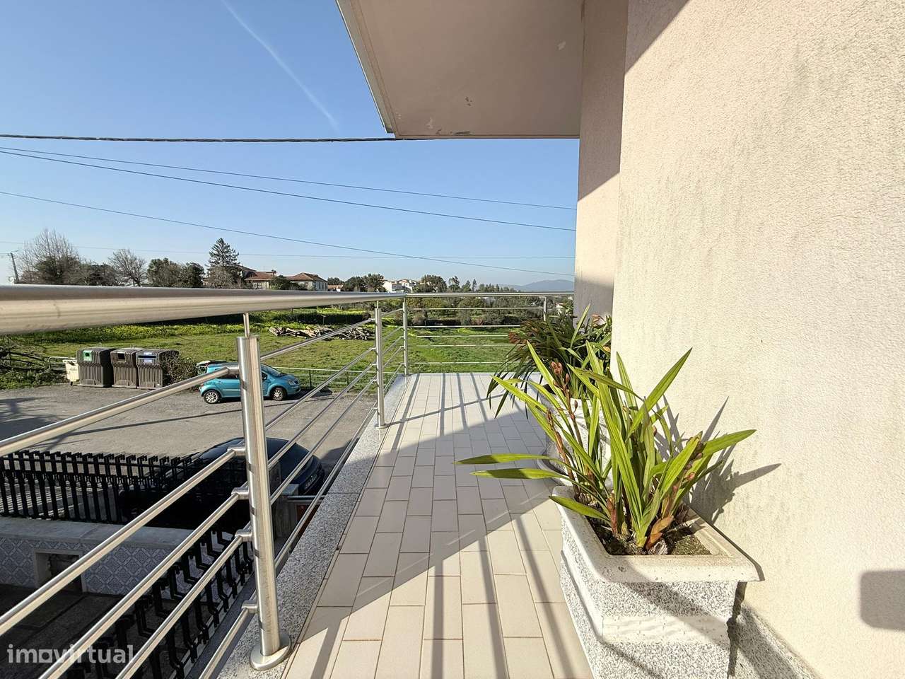 Moradia T3 | Terraço | Box 4 Carros | Varanda | Jovim | Exclusivo-33