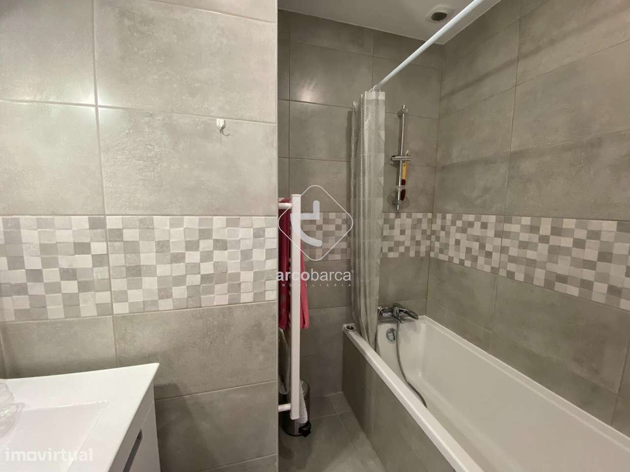 Moradia T2 - Vila Fonche, Arcos de Valdevez-11
