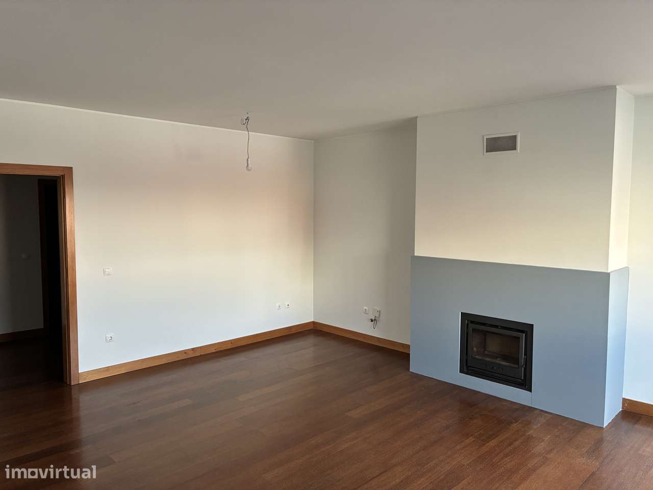 Arrenda-se T3 na Vera Cruz. Zona da Fonte Nova/ Forum - Grande imagem: 2/33