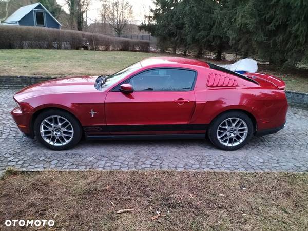 Ford Mustang 3.7 V6 - 1