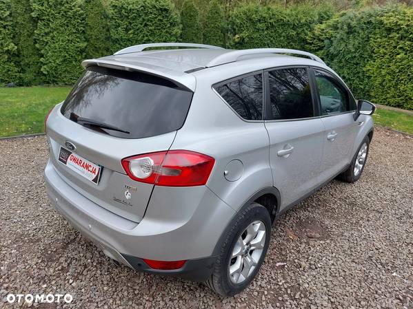 Ford Kuga 2.0 TDCi Titanium - 9