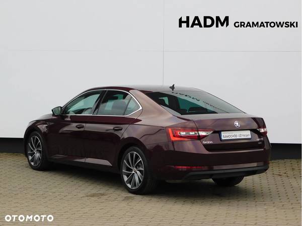 Skoda Superb 2.0 TDI 4x4 L&K DSG - 5