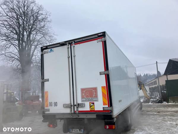 Zabudowa kontener chłodnia  stacjonarna 22 palety - 4