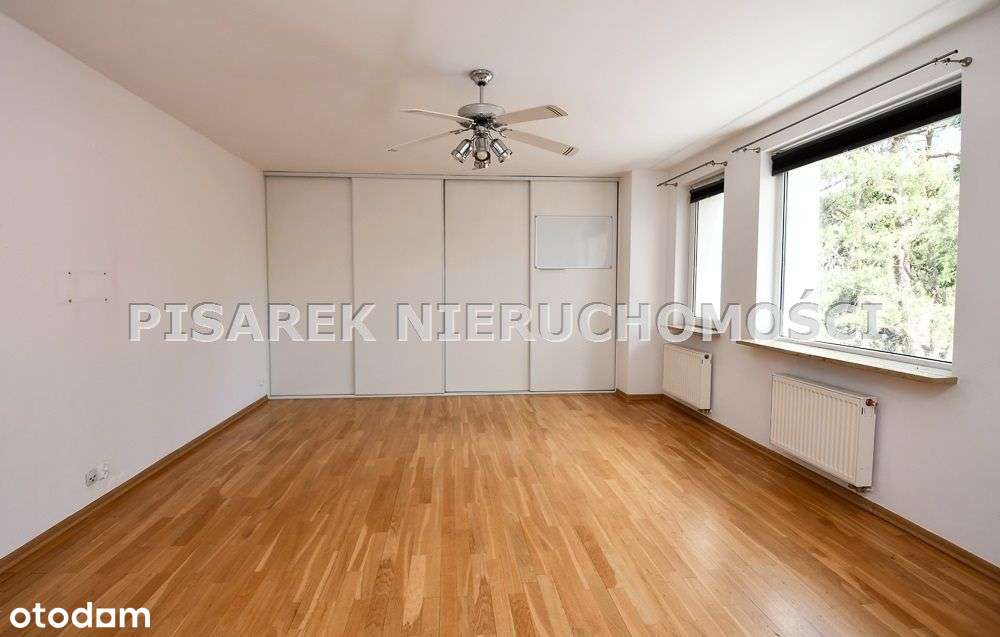 Duży komfortowy dom w Konstancinie-17