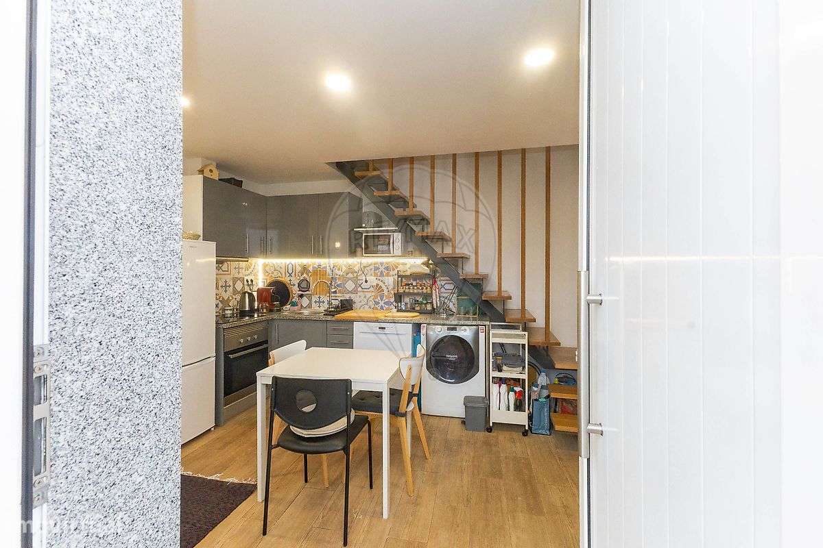 Moradia T1 para arrendamento - Grande imagem: 5/17