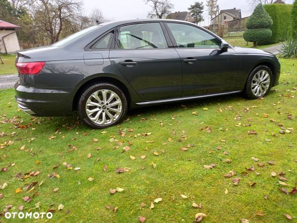 Audi A4 35 TDI mHEV S Line S tronic - 5