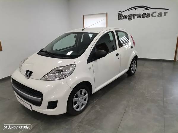 Peugeot 107 1.0 Trendy - 2