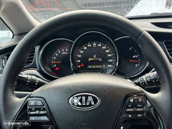 Kia Ceed SW 1.6 CRDi ECO - 18