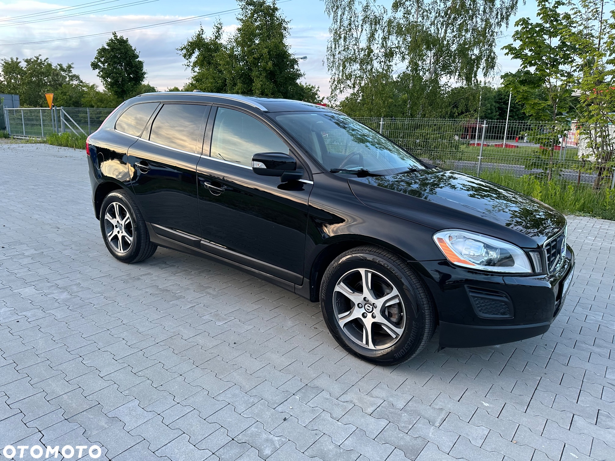 Volvo XC 60 T6 AWD Momentum - 6