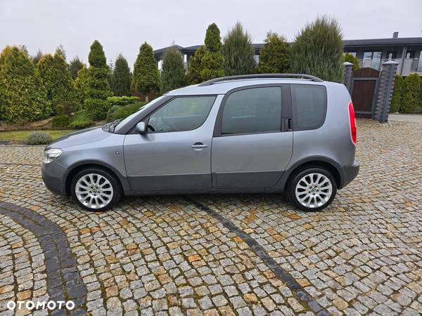 Skoda Roomster 1.2 TSI Scout PLUS EDITION - 8