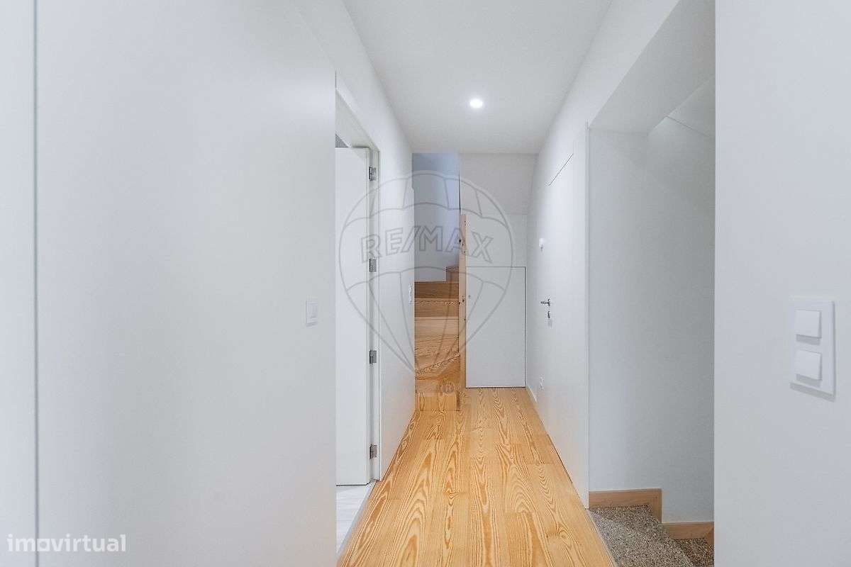 Moradia T4 para venda-30