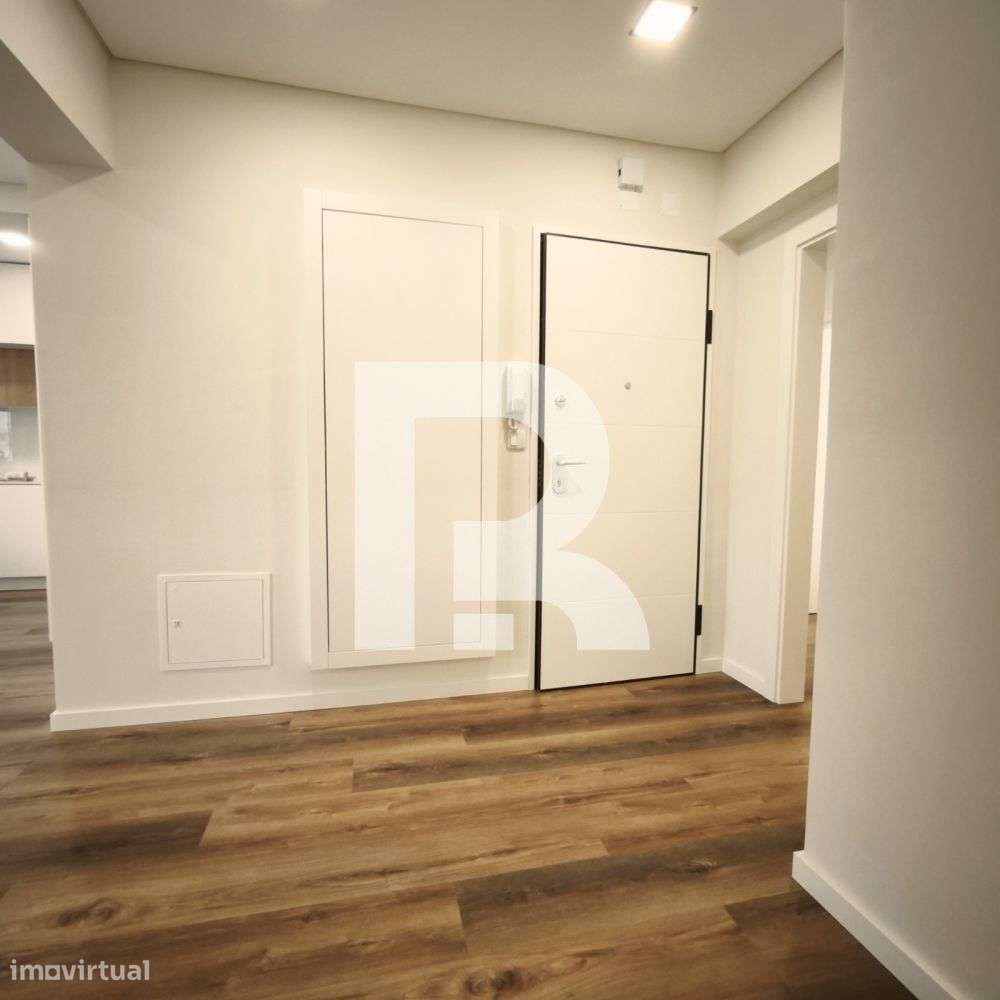 Apartamento T3 totalmente remodelado em Benfica-15