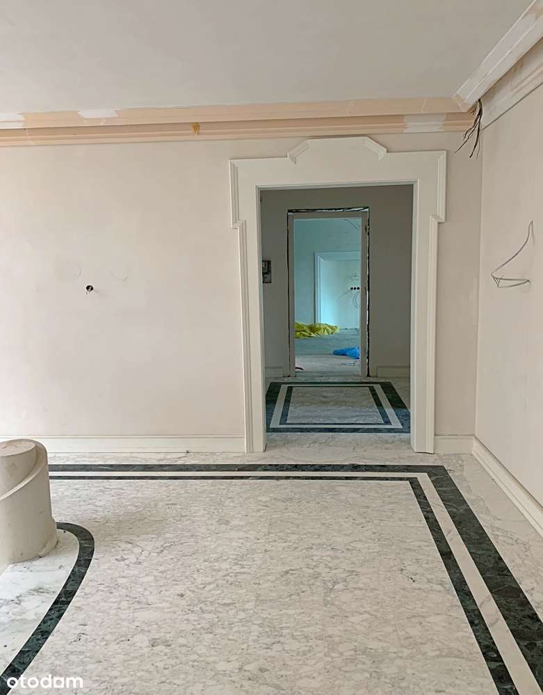 Rezydencja z potencjałem w Suchym Lesie-6