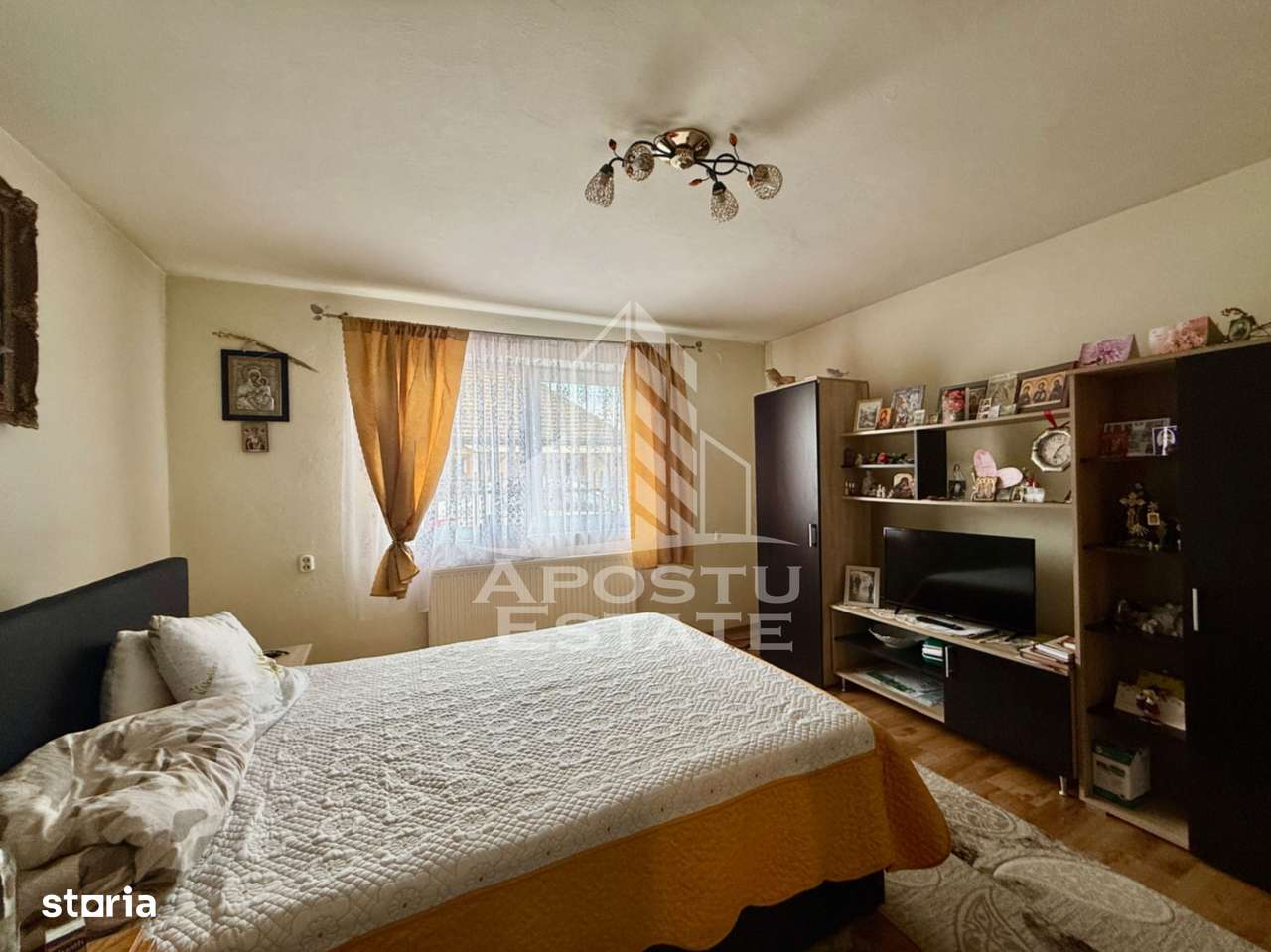 Casa individuala cu 6 camere de vanzare zona Plopi Timisoara