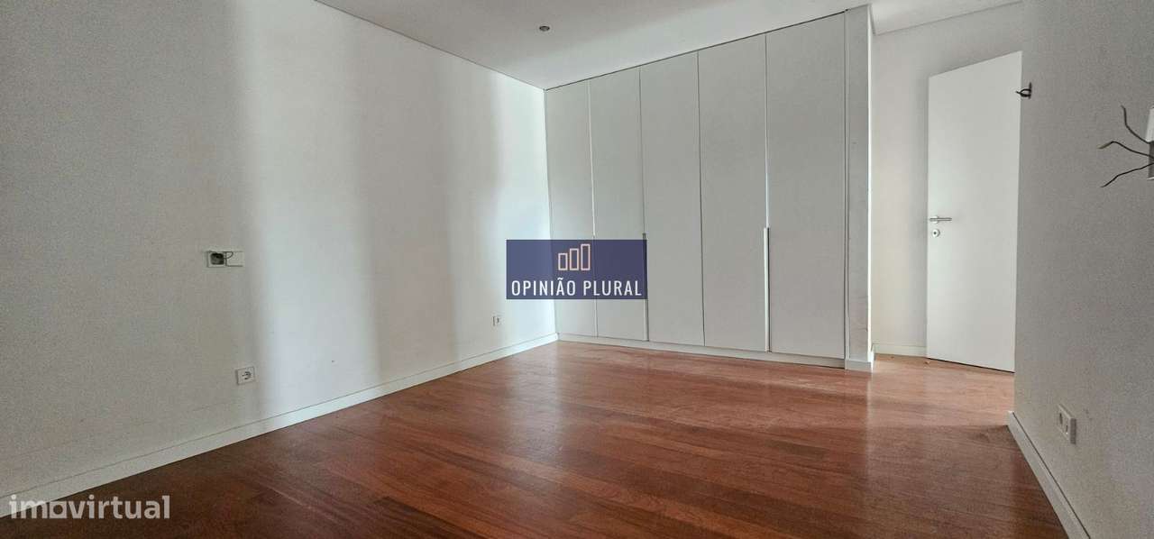 Moradia T3 de Luxo com Vista Panorâmica para o Rio Douro  Jovim Gon...-8