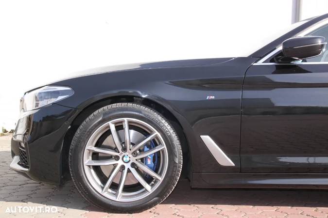 BMW Seria 5 530d xDrive Aut. - 35