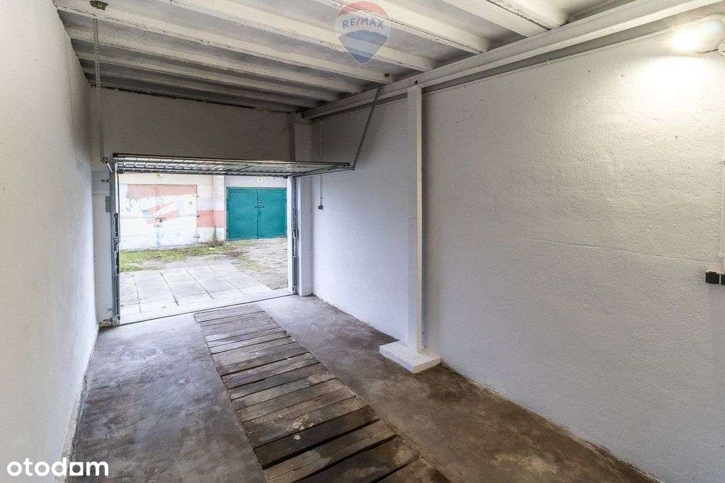 Garaż 21 m² z kanałem i prądem, blisko centrum - Pełny obrazek: 4/5