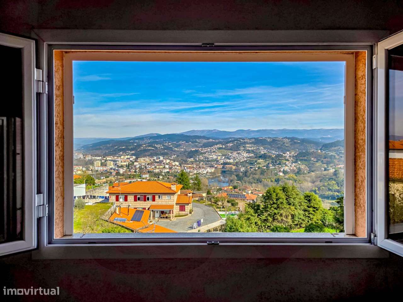 Moradia T4 em Outeiro Amarante - Grande imagem: 3/55