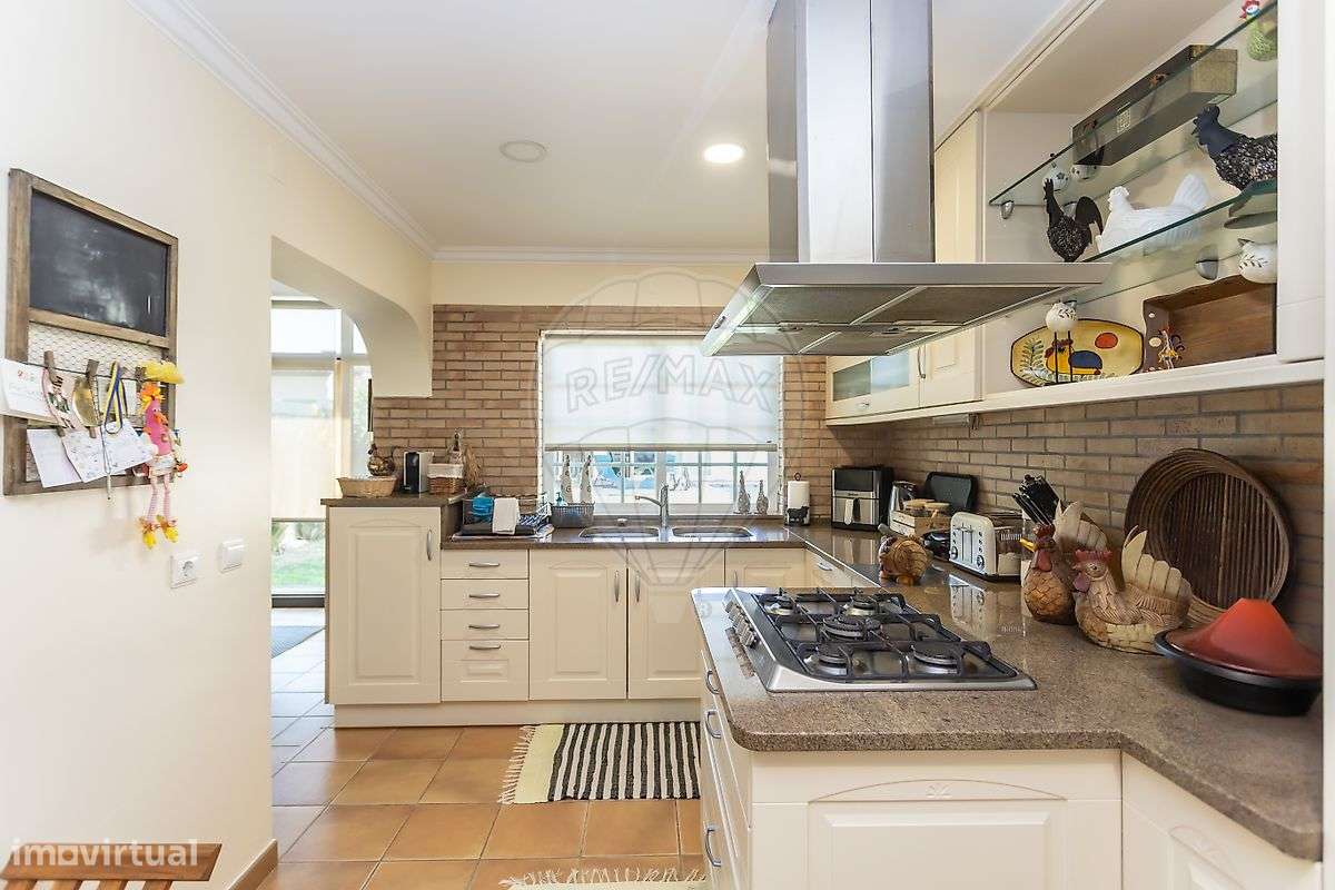 Moradia T4 para venda-15