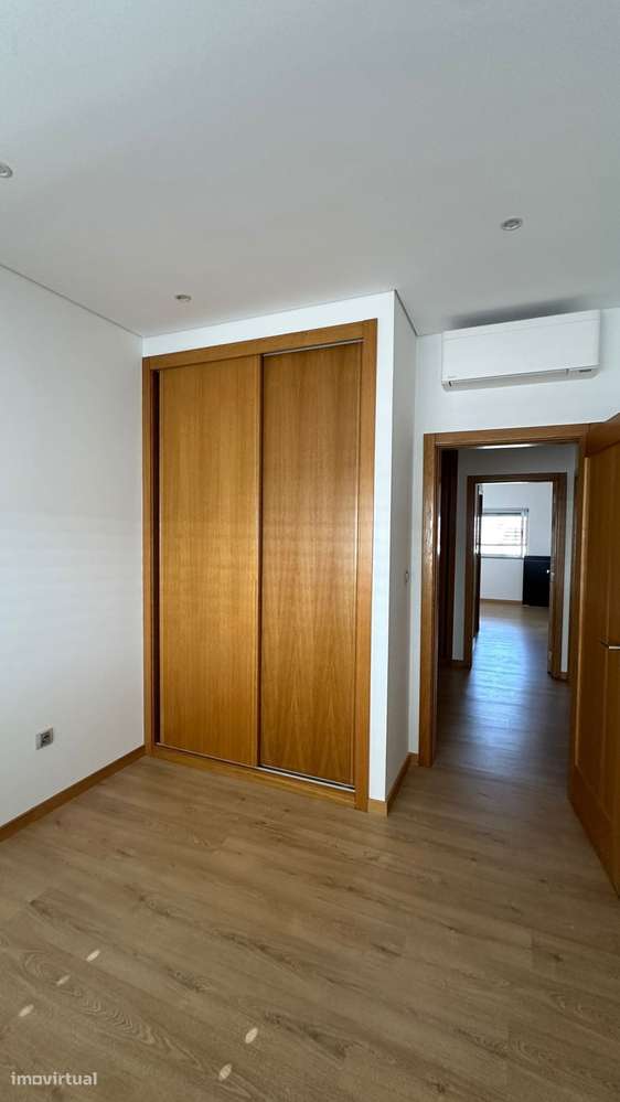 T4 Viseu - junto ao Liceu Alves Martins-7