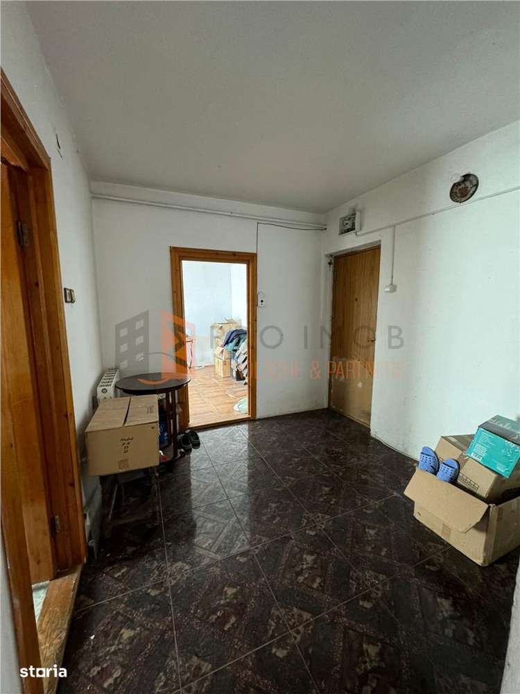 Apartament 3 camere cf1 decomandat zona Micro 3 - Imagine principală: 3/7