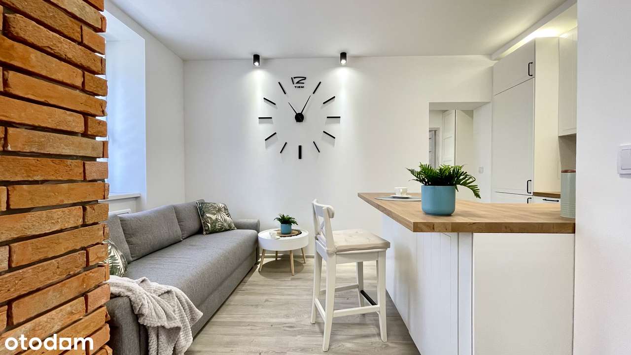 Nowoczesne, urządzone w dobrym stylu - 3 pokoje w centrum-0