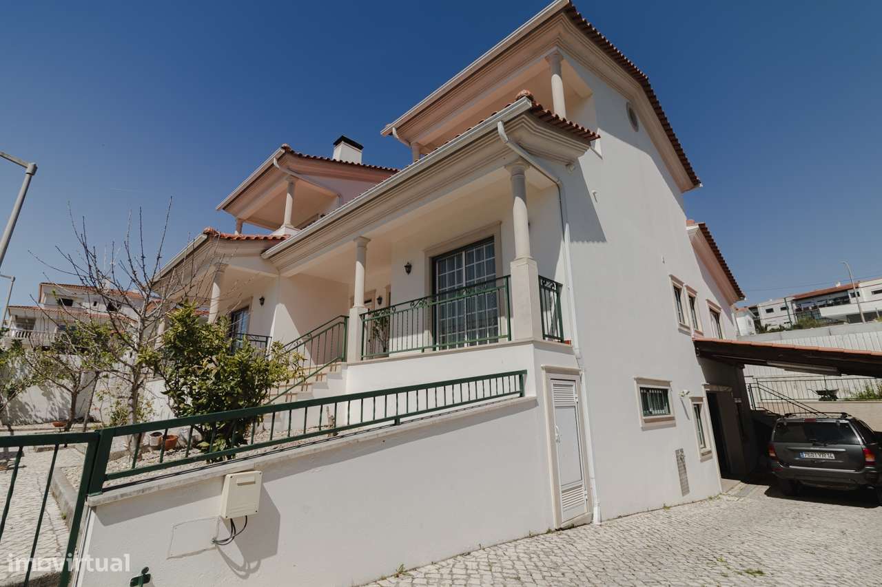 Moradia Isolada T4 / Casal de Matos / Leiria-40