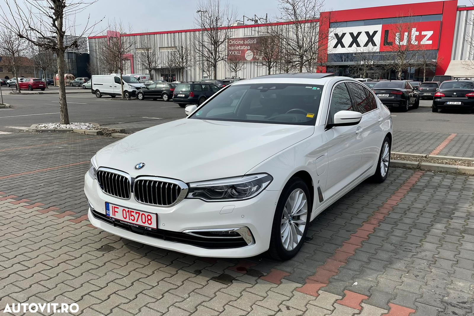 BMW Seria 5 530e iPerformance Aut. Sport Line - 3