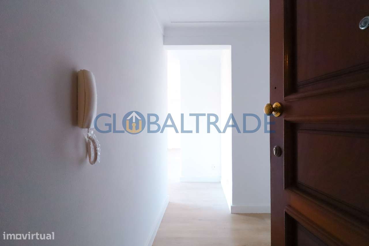 Apartamento T2 Renovado & Equipado em Rio Tinto-28