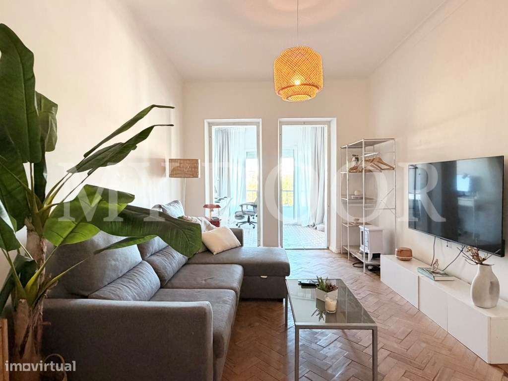 Apartamento T2 - Moscavide - Vista e muita LUZ - 3º andar-4
