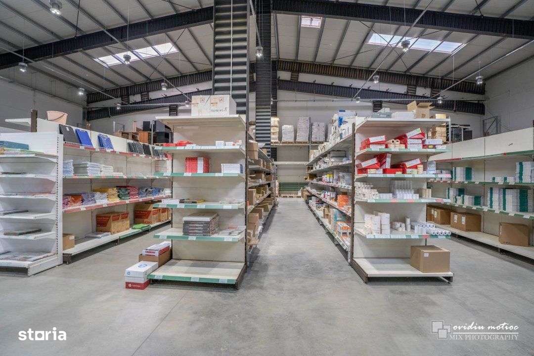 Hale in parcul Tetarom I - Imagine principală: 5/13