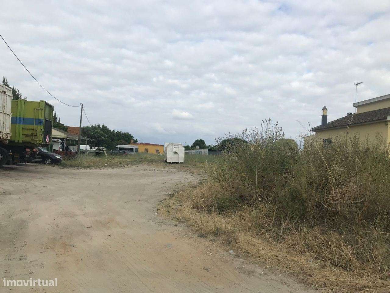 Alcochete centro vende-se terreno urbano 3.600m2 habitação comercio... - Grande imagem: 5/25