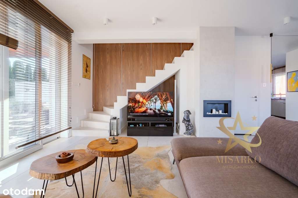 Nowoczesny dom w zabudowie bliźniaczej z basenem-12