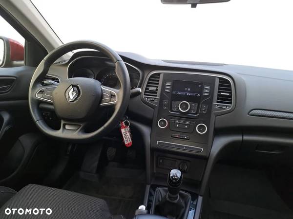 Renault Megane 1.3 TCe FAP Life - 11