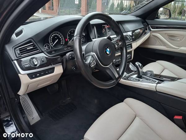 BMW Seria 5 530d xDrive - 11