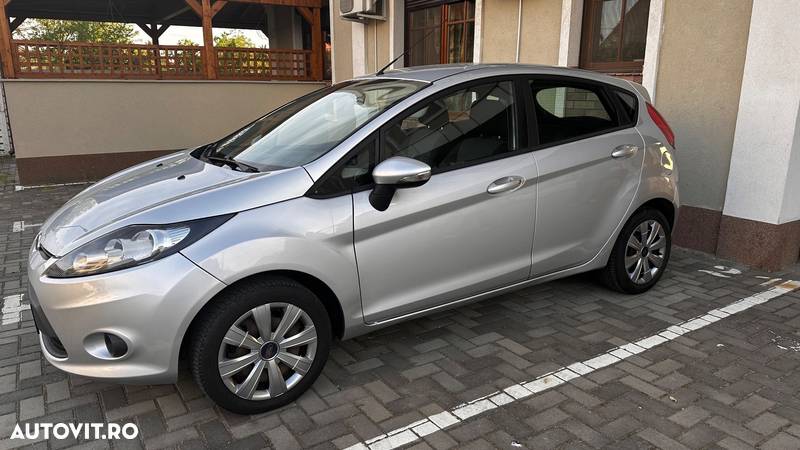 Ford Fiesta - 3