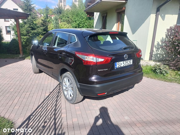 Nissan Qashqai 1.2 DIG-T N-Connecta EU6 - 3