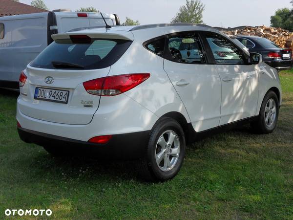 Hyundai ix35 1.7 CRDi 2WD blue Style - 4