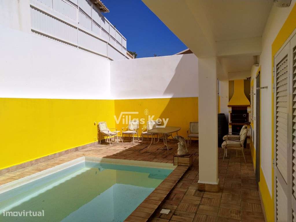 Moradia de 4 quartos e piscina privada no Sargaçal - Grande imagem: 3/24