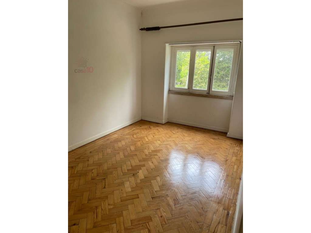 Apartamento T3 para venda no centro do Barreiro-16