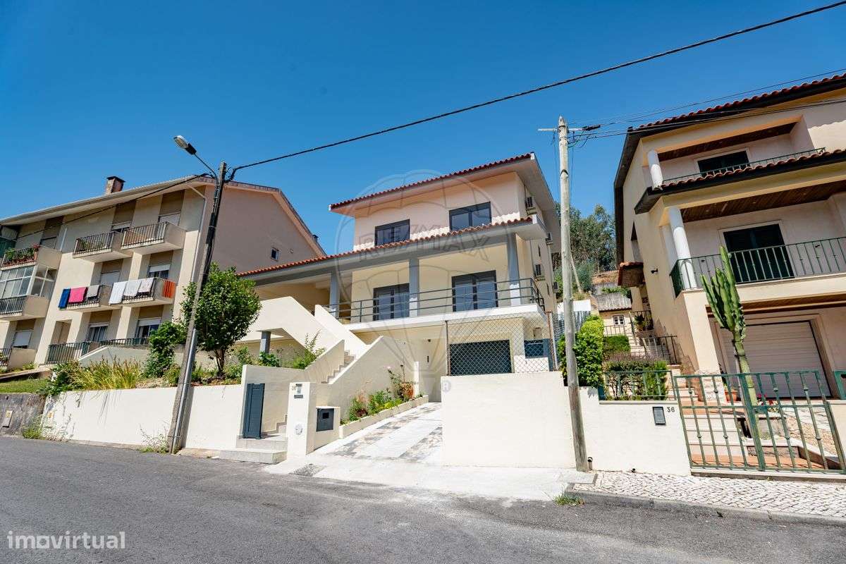 Moradia T4 para venda - Grande imagem: 2/26