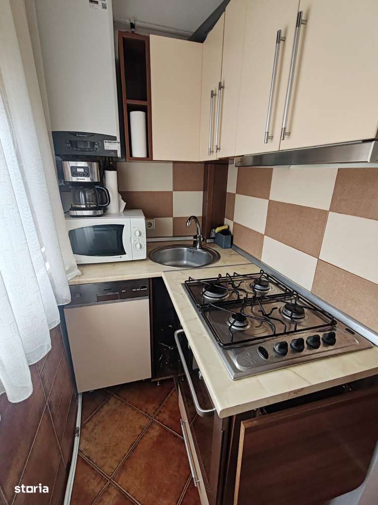 Apartament spațios 3 camere-Superfinisat-Brădet – str. P.I. Sima-8