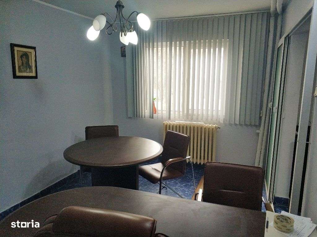 Spatiu birouri 45 mp, cu centrala cu gaz si loc de parcare - Imagine principală: 4/10