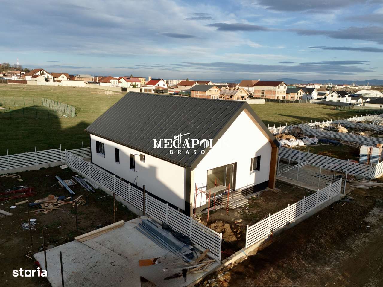 Casă 4 camere / Codlea / Credit / 100mp-1