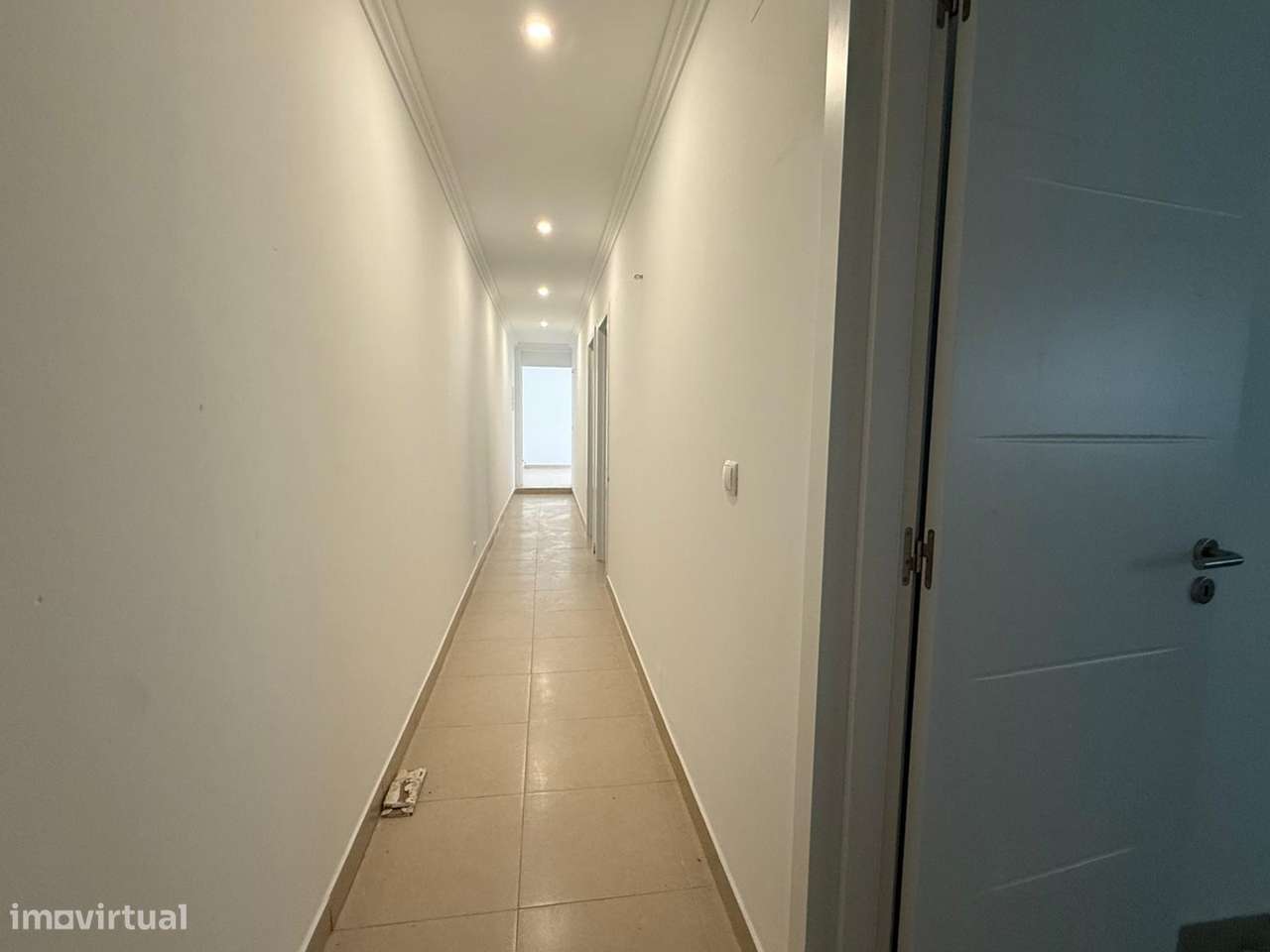 Moradia T3 em lote de 420m2 em Fernão Ferro-23