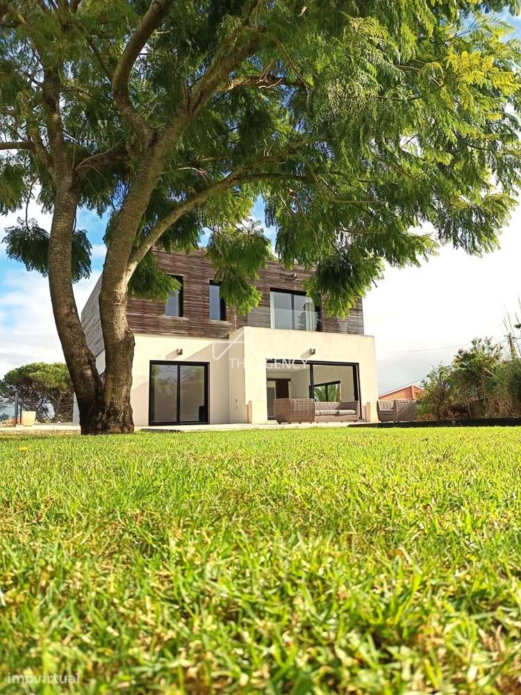 Excepcional Propriedade T4 com Anexo e Piscina em Birre, Cascais - Grande imagem: 2/26