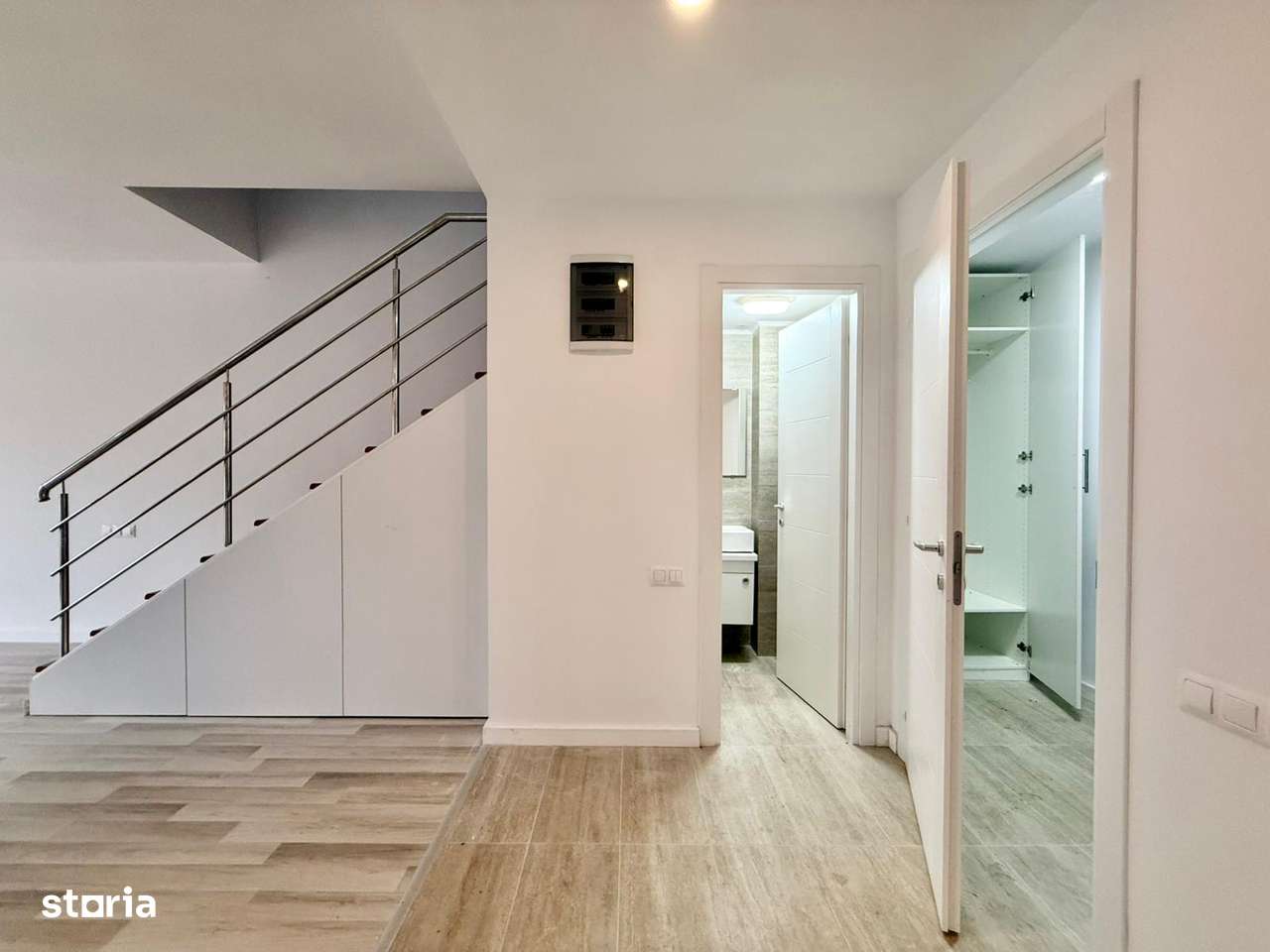 COSMOPOLIS - Vila Tip N, bucatarie mobilata si utilata - Imagine principală: 4/10