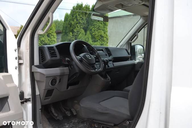 Volkswagen Crafter Doka Brygadówka 7 osób skrzynia ładunkowa HAK Salon PL Pierwszy właściciel - 5